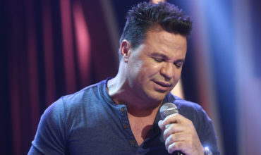 Eduardo Costa regrava Roupa Nova